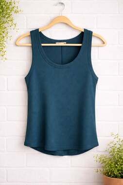 Double Zero Ribbed Scoop Neck Curved Hem Tank Top in Teal